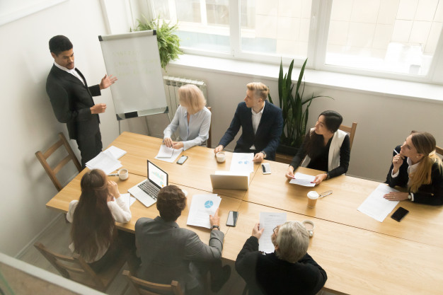 Habilidades de la inteligencia emocional en el #liderazgo👇
🔹Autoconocimiento
🔹Autogestión
🔹Automotivación
🔹Empatía
🔹Habilidades sociales
Te identificas...😊😉
#coach #coaching #RRHH #GestiónDeEquipos #liderazgo #lider #MujerLíder #ejecutivo #CoachingOnline