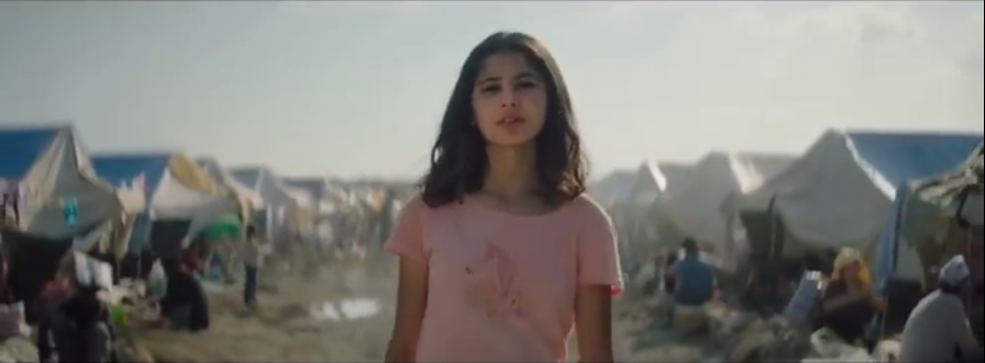 Look at her:

#HelinKandemir 16 years old, sending a message about human rights together with @savechildrenmee 

'I want to grow, I want my voice to be heard, I want my life to count. I am the future, and I am worth fighting for.'

This is our cast #DoğduğunEvKaderindir