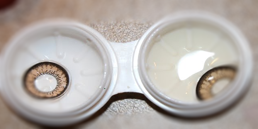 eyeconsultants's tweet photo. حسب الاحصائيات فإن 40 - 90% من مستخدمي العدسات اللاصقة لا يتبعون تعليمات لبسها !
ولذلك يستقبل أطباء العيون في عياداتهم عشرات الحالات - التي تتراوح بين متوسطة وخطيرة - سببها سوء استخدام العدسات. https://t.co/IH1aeafqok