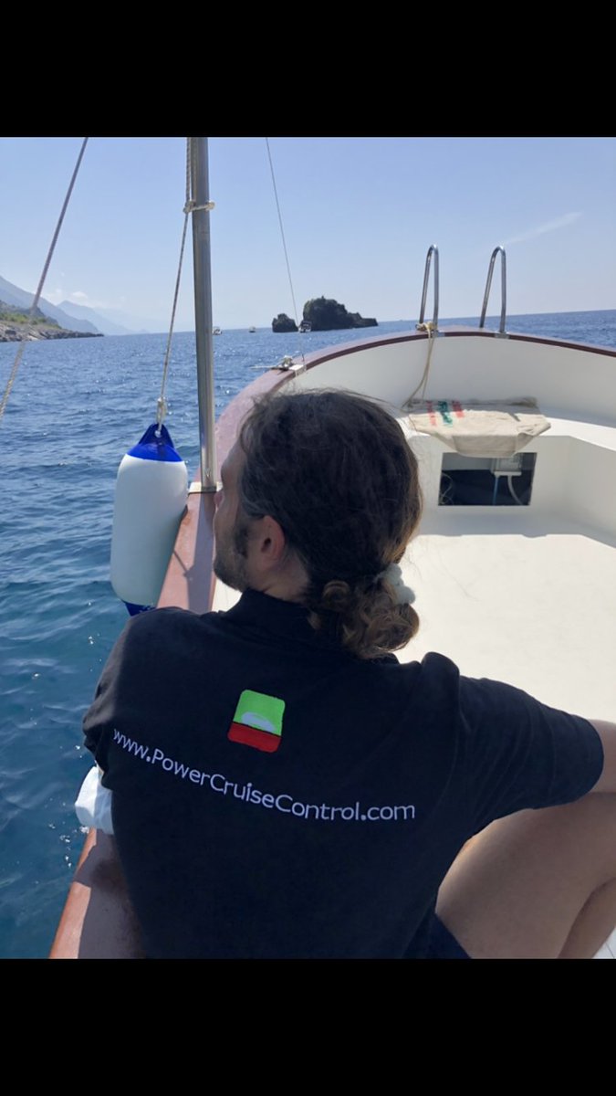Power_Cruise's tweet photo. A Sapri a bordo della #SeaX1 il Ministro Costa @minambienteIT  mobilità 100% elettrica anche in mare già possibile con #PowerCruiseControl
Zero emissioni all'interno delle aree marine protette
@starax @FranFerrante @danieladucato @A_LisaCorrado @GassmanGassmann
#greenheroes https://t.co/zSEY7J8jtQ
