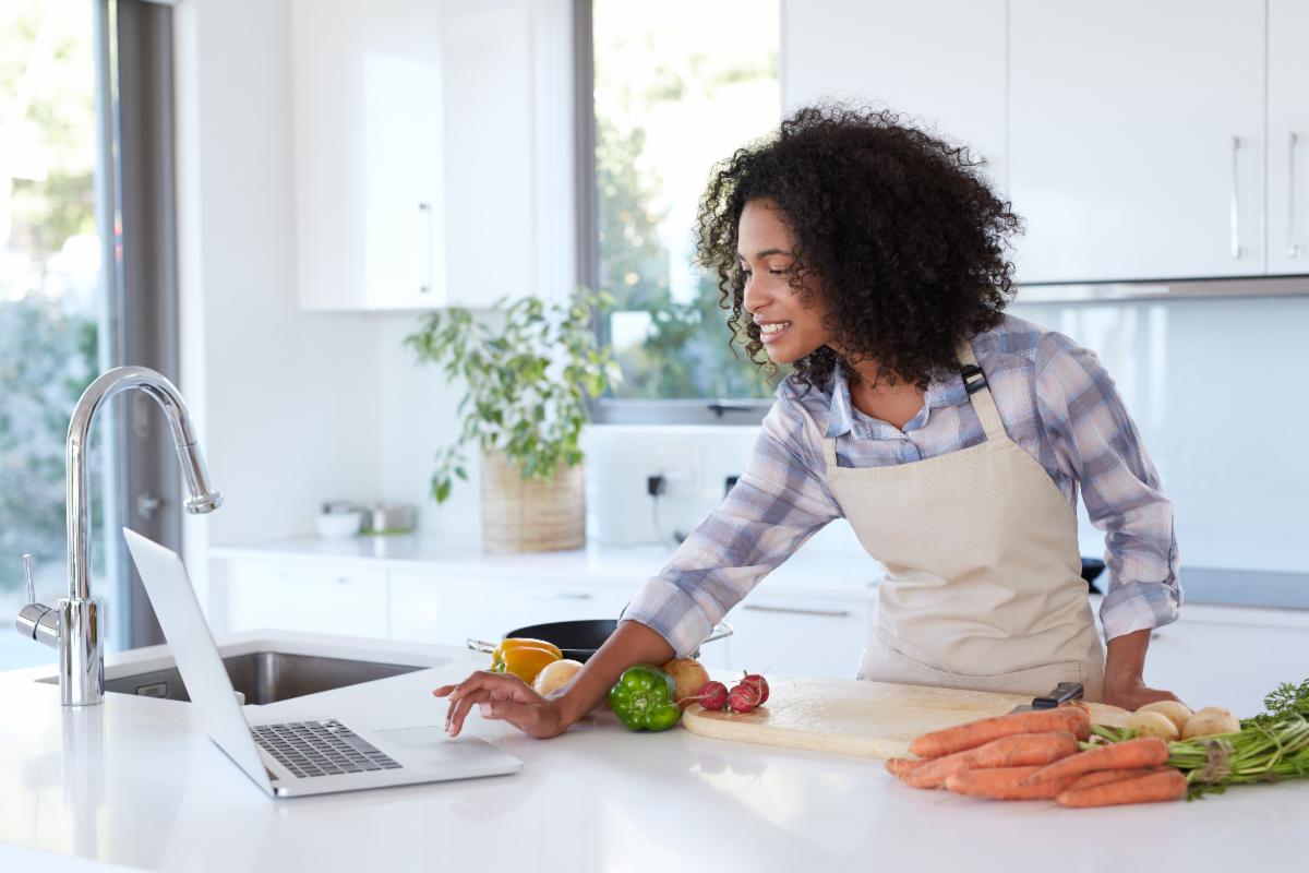 FightBAC's tweet photo. FINAL DAY TO ENTER the #SafeRecipeContest! Ends at Midnight! https://t.co/5AEH5gpnl4 @fmi_org @nationalgrocers @eatright @builduprdns @eatrightflorida @eatrightga @aafcs @ift @uf_fshn @nchec_updates @sophetweets @publichealth @tiphtweets @astho @nacchoalerts @aspphtweets @_anfp https://t.co/BjoOwi5w2A