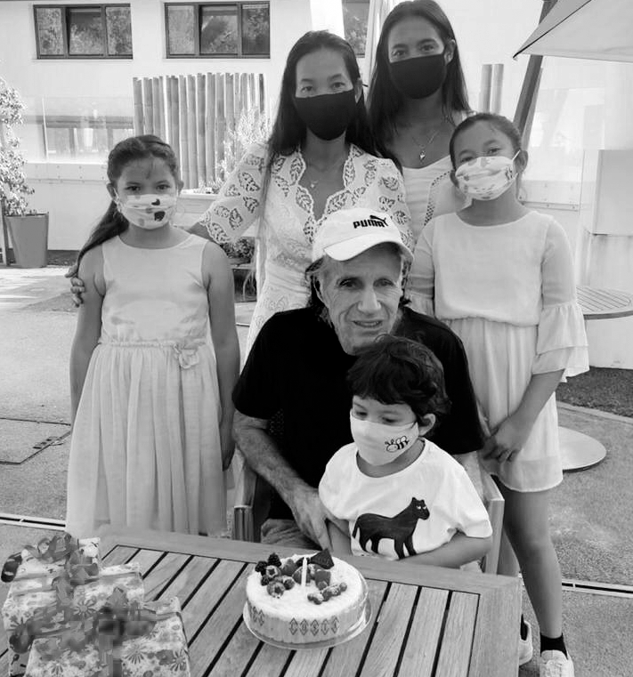 GuilleVilasOK's tweet photo. Gracias familia!!! Gracias a todos por los saludos! https://t.co/cJgRIpEjOV