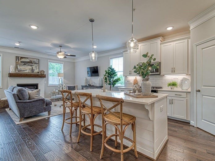 denimmarketing's tweet photo. 👖Success continues at three of client @TratonHomes new home communities in Marietta! Only a few home opportunities remain at 1825 Stilesboro, while Grammercy Park and Mangêt are 50% sold out. 🏘️
Read the full article to learn more. #PRScore #PRWorks
📰https://t.co/vMVxrMNU4p https://t.co/2uJ4IKWRNA