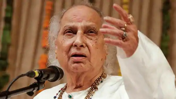 CChapee's tweet photo. Music legend Pandit Jasraj dies in US at the age of 90.

#Restinpeace #PanditJasrajJi #Pandit_Jasraj_passes_away https://t.co/NWdbCWLeGB