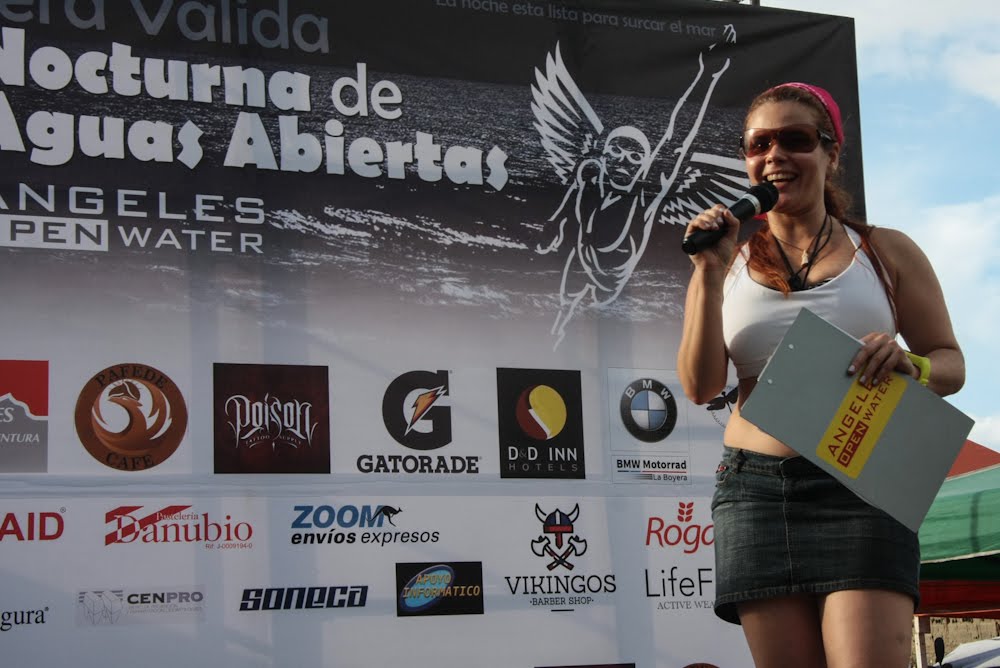 AngelsOpenWater's tweet photo. #17Agosto Hace un año disfrutamos la 1era #Copa Nocturna #AguasAbiertas 2K en #PlayaLosAngeles Edo #Vargas con 200 #atletas #infantiles #juveniles #master con el #campeon @antonionatacion con el Juez @depomaster ¡Viva la #natación! #Venezuela #el17 @RevistaFortius @pedrogarciao https://t.co/oQq2y62b4Z
