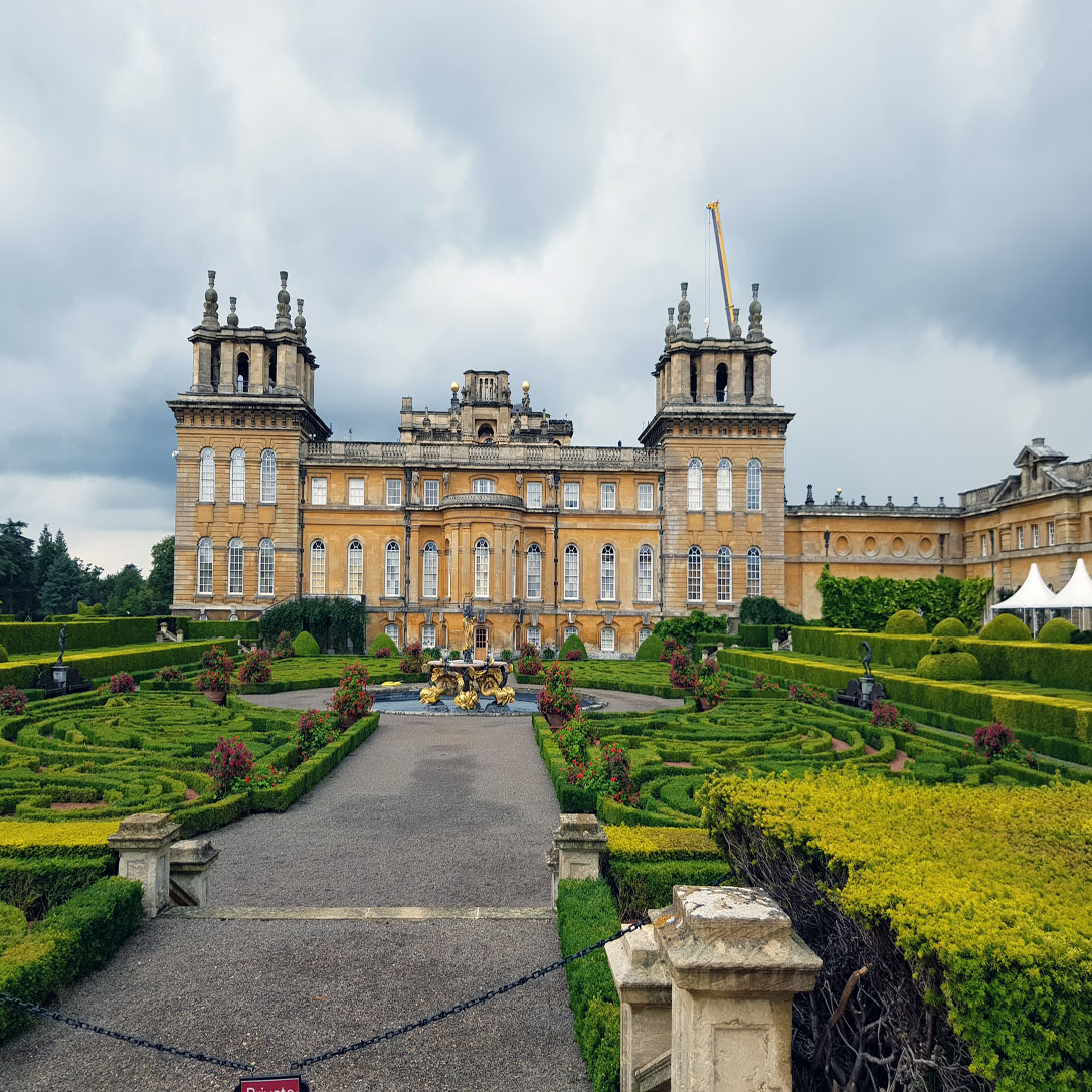Just back from our day out <a href="/BlenheimPalace/">Blenheim Palace</a> where #kidsgofree this Summer. Had a fab day (despite the rain), review to come......
ow.ly/4QBJ50B1BdY
#blenheimpalace #familydayout #summerfun #summerholidays2020  #raring2go #gotoguide #coventryfamilies #nuneatofamilies