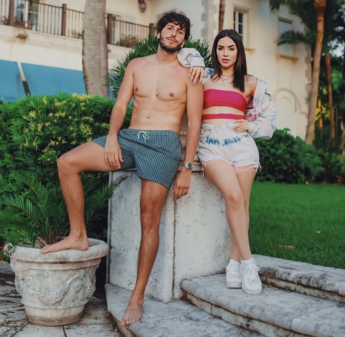 Latino Gang tweet media