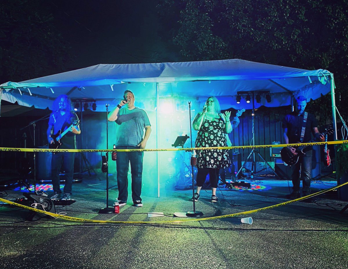 <a href="/EvilBurritoBand/">Evil Burrito 😈🌯</a> at <a href="/JoesSaloon/">Joe's</a> in Brookfield, IL on 8/15/20 - huge thanks to Joe’s Saloon and everyone who came by to rock outside with us! #evilburrito #evilburritoband #brookfieldil #show