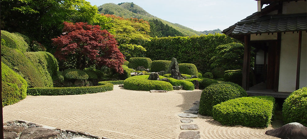 僕が影響を受けた人たち(敬称略)

・石川九楊
・村山知義
・田中一光
・小堀遠州

我ながら渋い! 