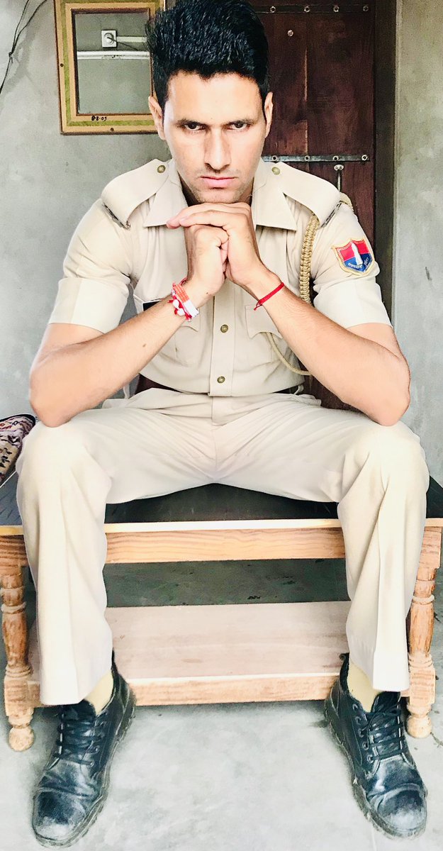 pradeepboranRP's tweet photo. 👮🏻‍♂️ https://t.co/PxwSq3m9oI