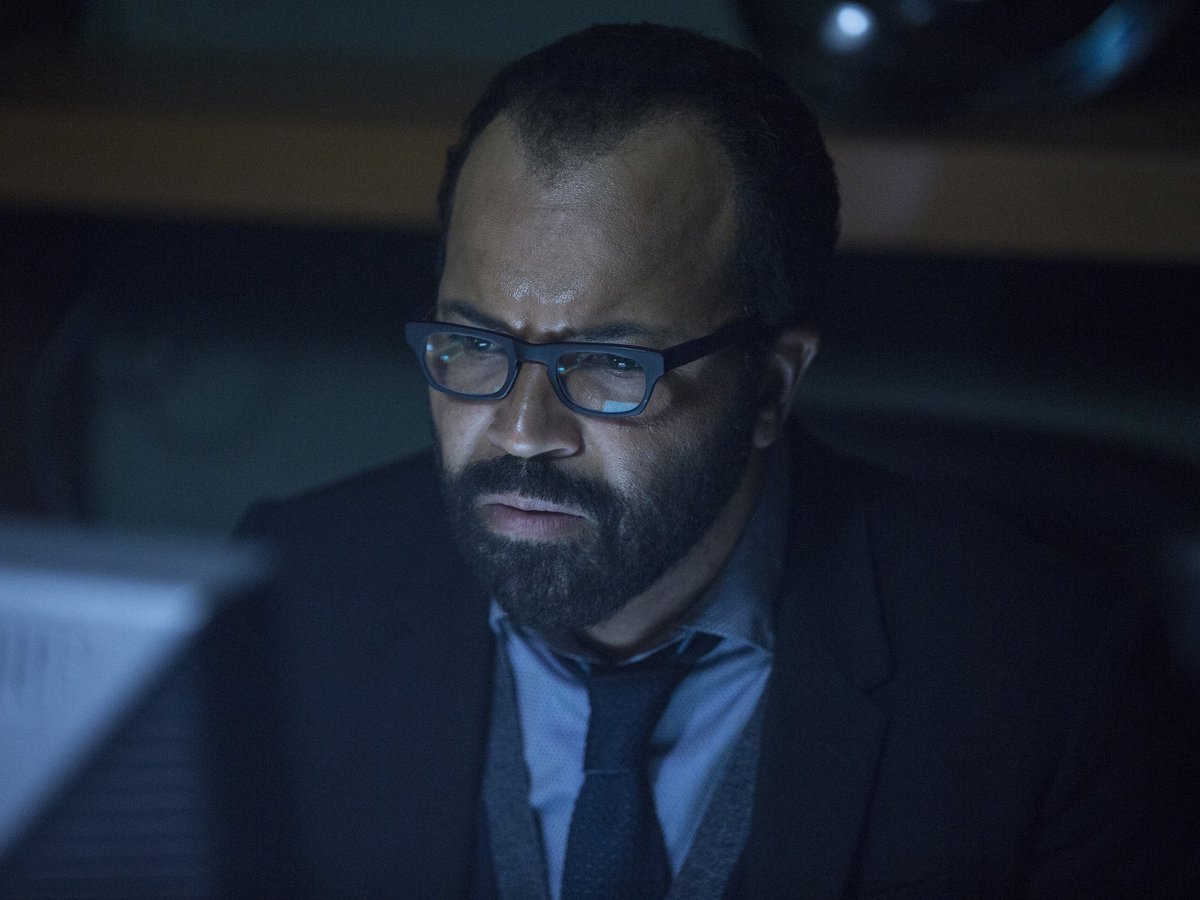 Jeffrey Wright - Jim GordonWright is inquisitive by nature, and he is a pro at channeling that into his characters. Quiet, commanding, stoic, everything Jim needs to be. I picked Wright for Lucius Fox, but Reeves had something better in mind.
