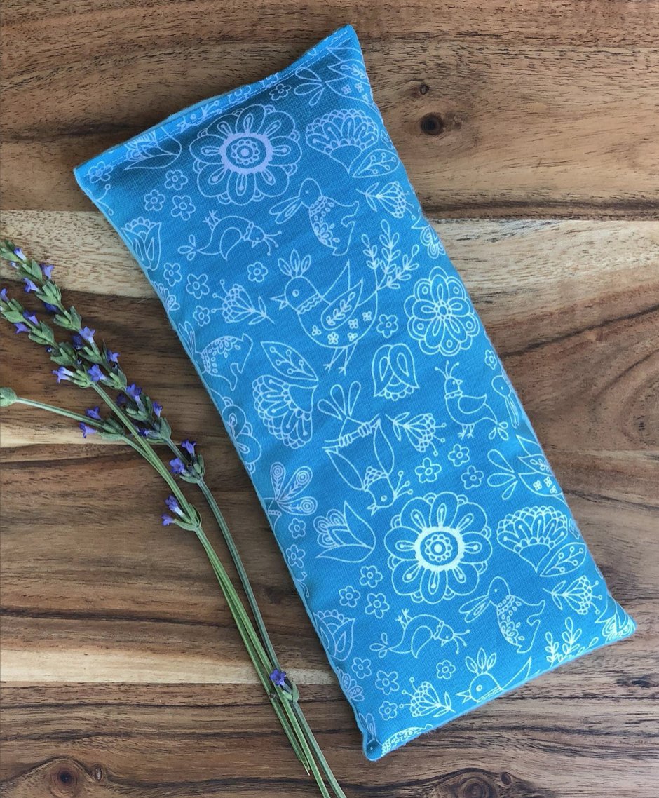 But I prefer this handmade heating pad with Flax Seeds and Lavender that can be both a heating pad or cold pad (put in microwave or freezer for desired effect) I chose lavender herbs because of the soothing/calming effect. Heres the shop   https://www.etsy.com/shop/whiffybeanbagsshop?ref=simple-shop-header-name&listing_id=667962842
