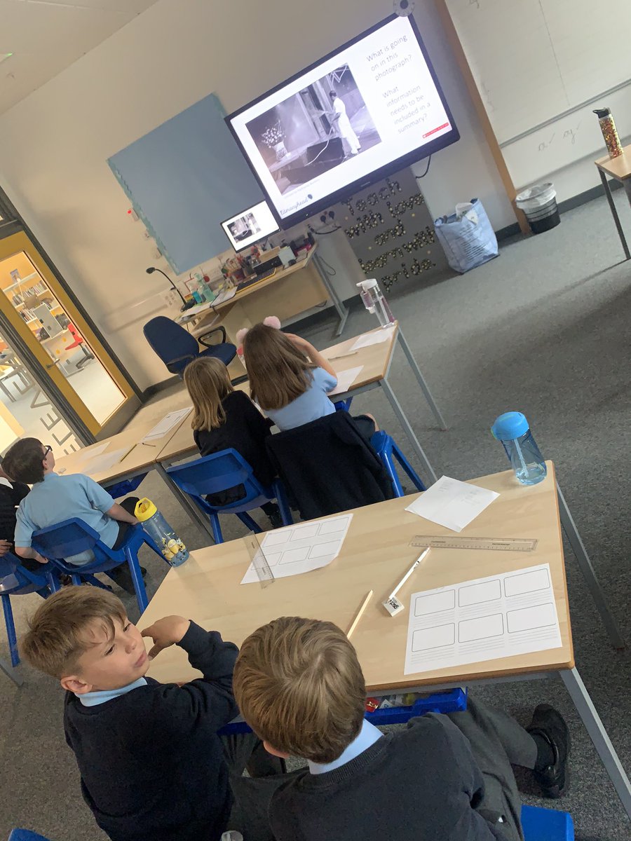 MissOliverStNin's tweet photo. We are learning develop reading strategies 📚 Today we developed our summarising skills with our shoulder partners #mainideas #keyevents #keycharacters https://t.co/mwO7PSi3qK