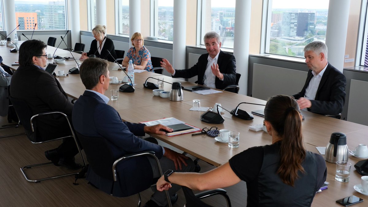 Wirtschaft.NRW tweet media