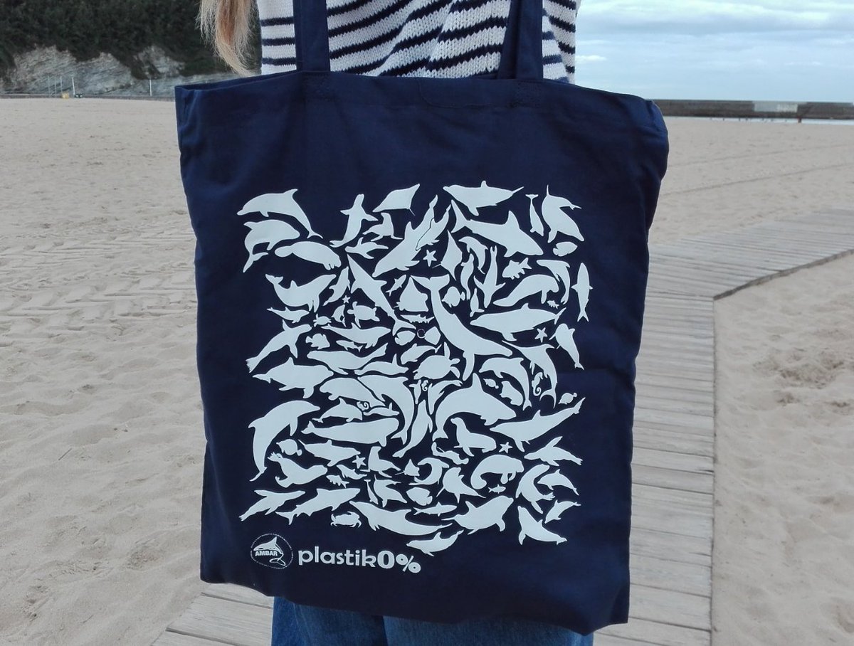 Reduce el consumo de plástico y colabora en la financiación del Proyecto MULARES II con nuestra bolsa reutilizable de tela; 1bolsa=6€ // 2 bolsas=10€. 
(envíos nacionales incluidos)
¡¡ Solicítalas en info@ambarelkartea.org y ayúdanos a proteger la fauna marina !!
