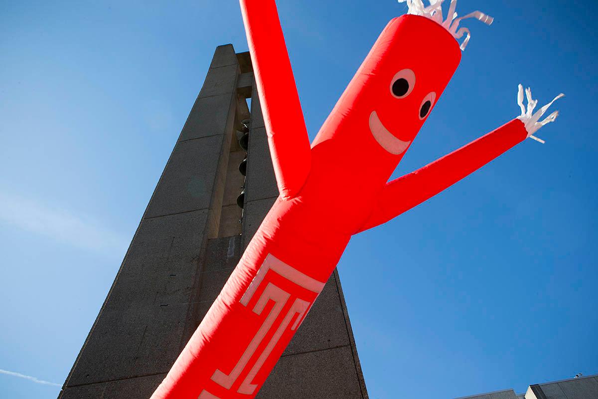 Welcome Week is upon us, Owls! It’s a time when we roll out the red carpet with awesome events, prizes, guest speakers and a whole lot more. 🎉🎈 #TUWelcome

Learn more: welcome.temple.edu