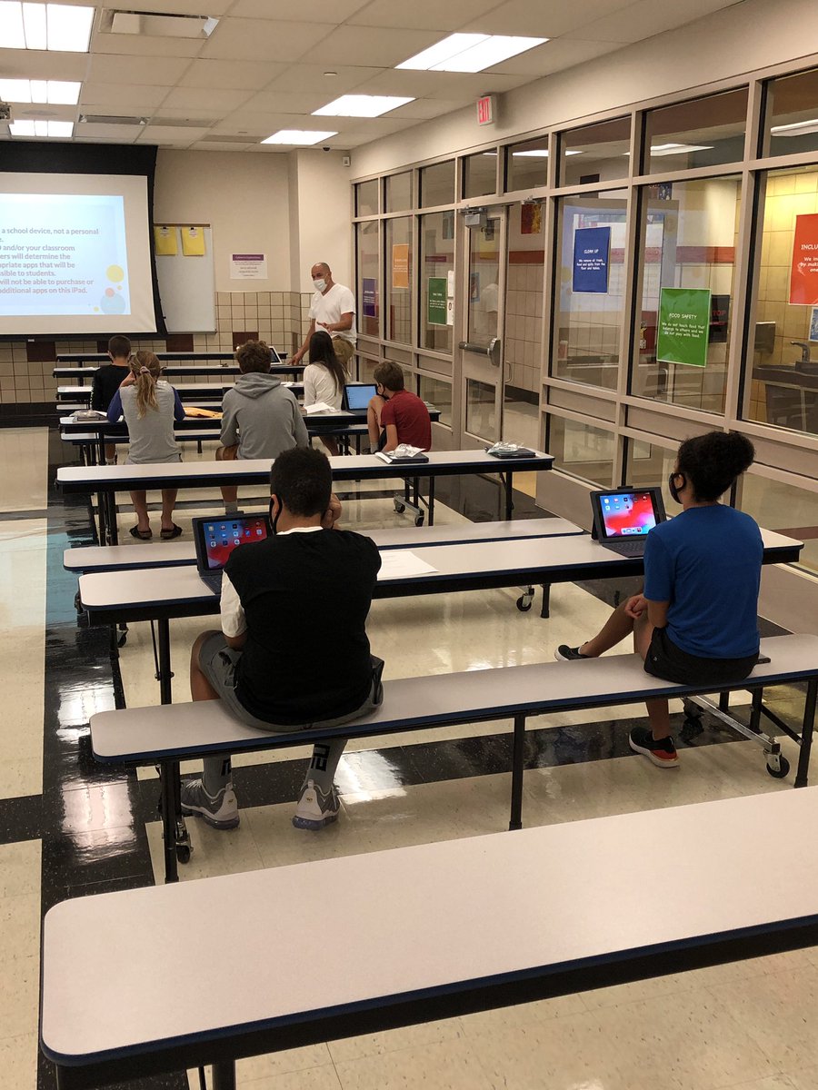 QuakerValleyMS's tweet photo. Newly enrolled students are receiving iPads today! Physical distancing (siblings may sit together) and masks can’t spoil the excitement of a new school year! https://t.co/ttqWtfN4iZ