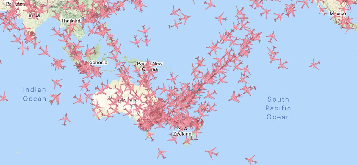 infiniteflight's tweet image. Australia is looking busy today on @LiveFlightApp. Check out all those Infinite Flight pilots heading to Sydney!