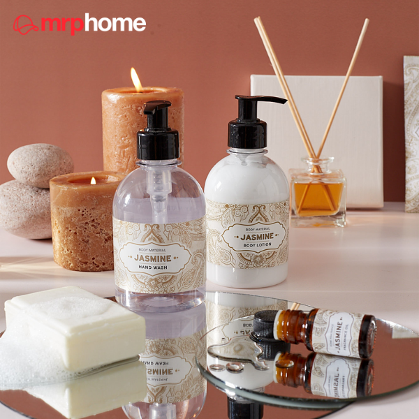 MrPriceHome's tweet photo. Be kinder to yourself and then let your kindness flood the world. 🌺

Shop our range of home fragrances, bath and body: https://t.co/k7igVU8VSP
#mrphome #mrphomeonline #mrphomeinstore #mrpapp
Get FREE CLICK + COLLECT ECONOMY delivery on orders of R650 or more! T’s and C’s Apply. https://t.co/9tFqosR7Gk