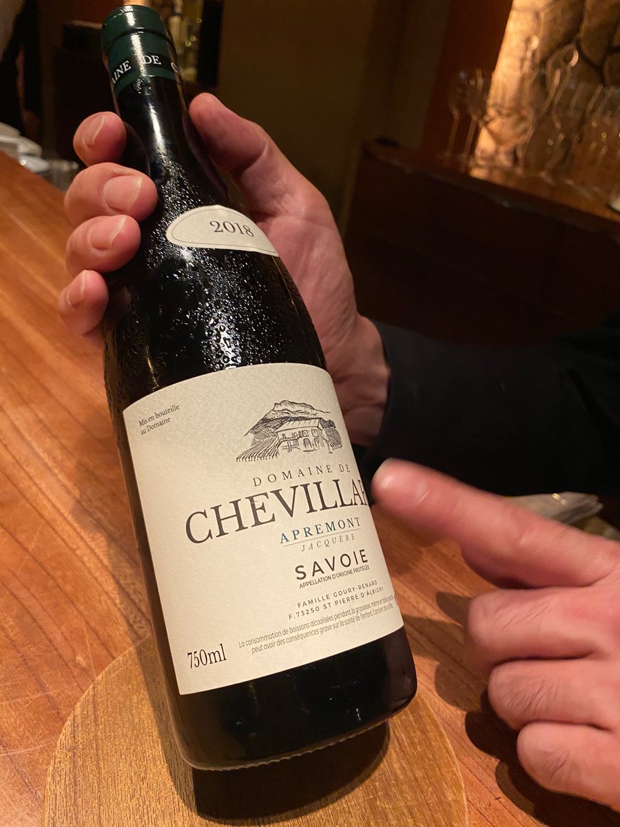 rokkobito's tweet photo. #CHEVILLARD
#SAVOIE
#Jacquere
#OSAKA
#KITASHINCHI
#北新地
#wine🍷
#ワイン🍷
#winelover
#winebar
#MilleCaresse https://t.co/jIxyZSvEsv