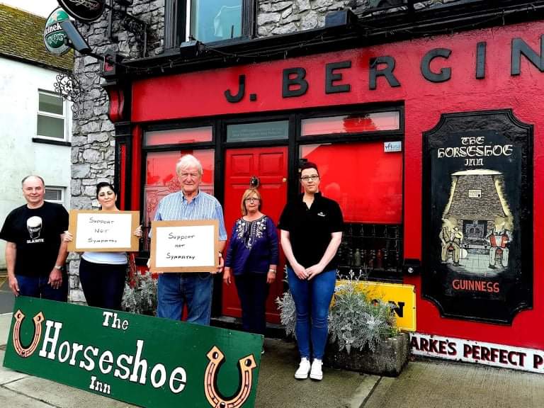 VFIpubs's tweet photo. Thank you to all the pubs across Ireland who took part in #SupportNotSympathy campaign on Saturday here are a few more:
➡️Kellys Bar, Cobh, Co.Cork
➡️Horseshoe Bar, Abbeyleix, Co. Laois
➡️The Snooty pig, Tipperary Town
➡️ Tyrrell's, Mullagh, Co. Cavan https://t.co/iueHHnI9St