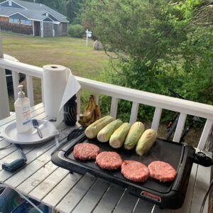 manicmommies's tweet photo. This week we're talking about COVID tests, family camp, awkward conversations, and back to school plans. https://t.co/I8rCVpyrbY  #mompodcast #podcasting https://t.co/zpEC3ye3HL