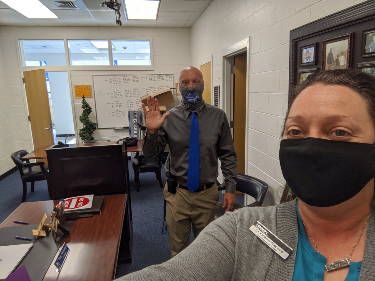 GSCS_CTAE's tweet image. @LGHS_HCS is ready for day 1 of school. Ready to learn in 2020! @HenryCountyBOE @LearnInHenry @KirkShrum @TermerionMLakes @DrIsenberg @TonyTow64072183 @katebailey1214 #hcsreadytolearnchallenge