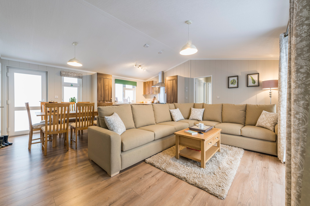 theomargroup's tweet photo. Designed especially for the letting market at a time when the #Staycation is growing in popularity, the Woodbury range of lodges, built to BS 3632 residential standard, provides the perfect base for guests and the perfect solution for holiday parks! https://t.co/7bnvoao5B9 https://t.co/AgQxtIbI6S