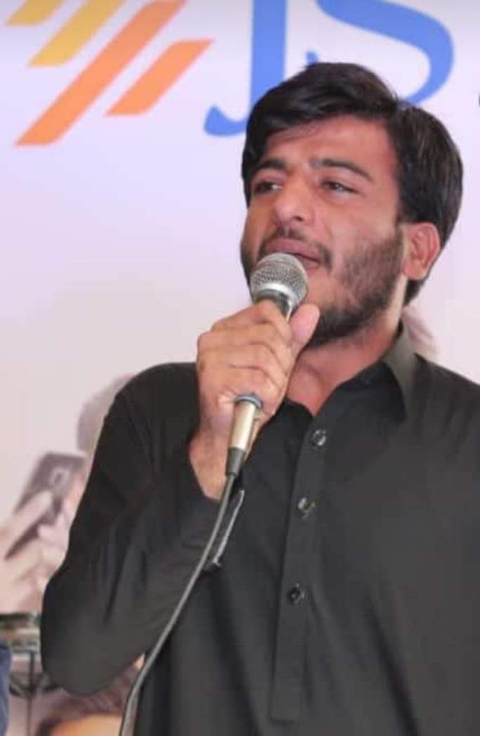 drzarak's tweet photo. Pictures speak volumes! 

 #JusticeForHayatBaloch https://t.co/7Amg5LpRaD