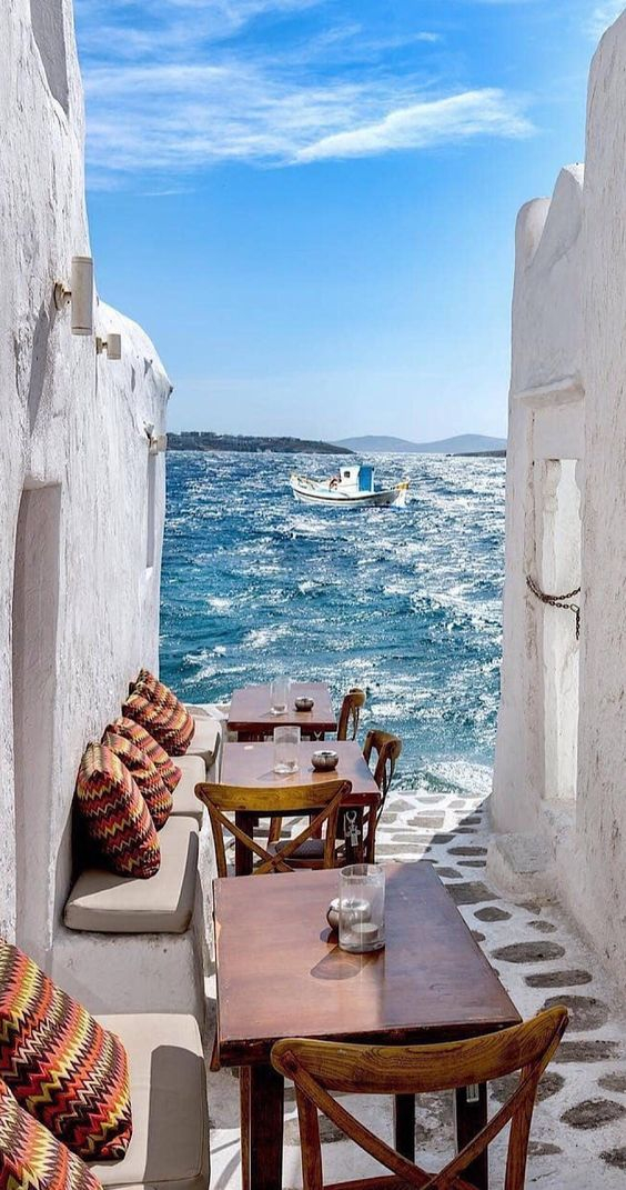 citizenxonline's tweet photo. Lunch view 💙

#lunchview #seaview #mykonos #greece #greekislands #paradise #magical #travelinspo #inspiration #wanderlust #travel #adventure #escape #myhappyplace #takemethere #takemetothebeach #beachvibes #beachplease #summer #goodvibes #oceanlover #sealover #seastheday https://t.co/eX6LQmv20r