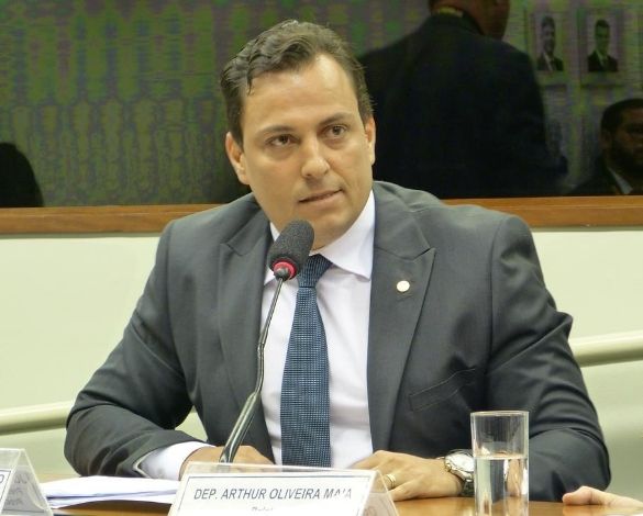 quantocustaobr's tweet photo. Para o Procurador da Fazenda Nacional e presidente do SINPROFAZ, José Ernane Brito, a crise econômica tem sido usada como pretexto para a aprovação de uma nova legislação que, a despeito da urgência, não trará justiça fiscal.
Saiba mais: https://t.co/hqtl6PxrRu https://t.co/DSiZq6DgUR