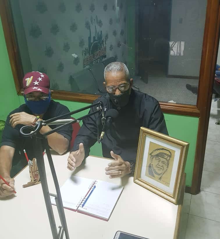 #Radio || Feliz inicio de semana, a la carga y al combate por Espléndida 91.9FM en 'Agenda Abierta'. Respetemos la Cuarentena Social en esta semana de radicalización contra el COVID-19. #CuarentenaRadicalReforzada