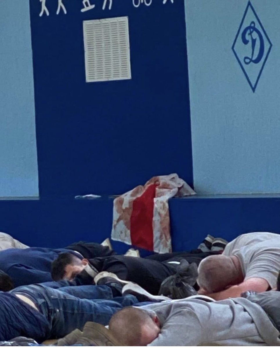 JfromBelarus's tweet photo. Only Belarusian police instead of protecting people, torturing, beating and raping them. Both men and women. Has no difference. I’m serious #FreeBelarus #BelarusProtest #Belarus2020 #Belaruselection #FightForFreedom #StandWithBelarus #BLM https://t.co/OG2w0EKlie
