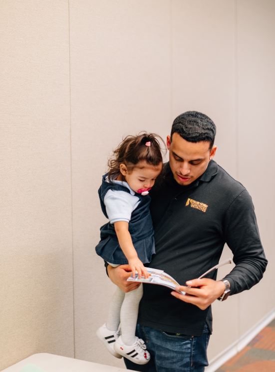 SupportGenHope's tweet photo. 1/2 Working on your #HigherEd syllabus? We created sample language to ensure you're speaking to the experiences of #StudentParents as a part of our upcoming #Fall2020 toolkit. Check it out here: https://t.co/e9g66A0MUQ &amp; stay tuned for more tips! #AcademicChatter #AcademicTwitter https://t.co/awDF59URjr