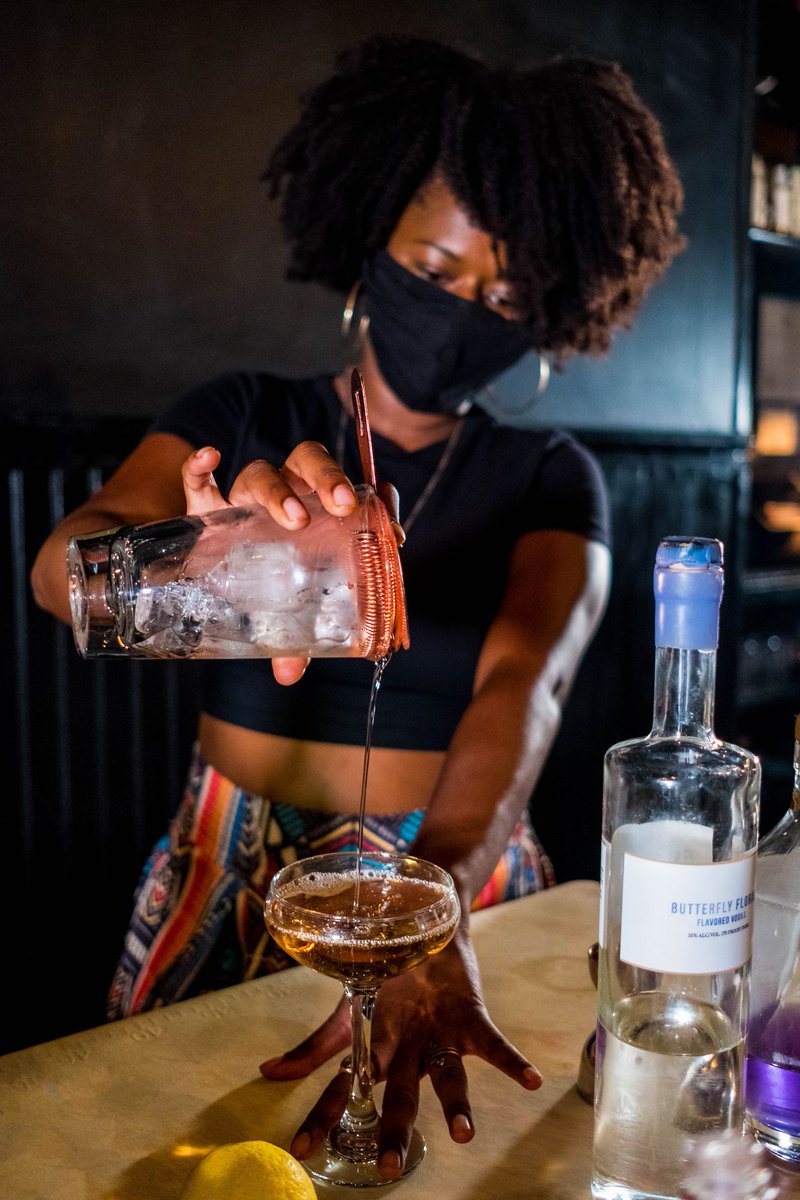 Eater_DC's tweet photo. Buying purple-hued cocktails supports a social justice organization run by bartenders https://t.co/rEgwqcot9w https://t.co/3h0PqmB6Ek