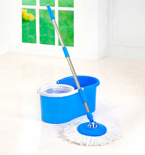 TuBetterware's tweet photo. Fácil Mop $699
(Pero llevatelo a precio de $349 en la compra de 3 productos del catálogo).

La manera de trapear el piso se está revolucionando, a través de su sistema giratorio y su cubeta inteligente logras exprimir sin esfuerzo toda la suciedad.

Pide este producto conmigo. https://t.co/kFrO9qDCgm