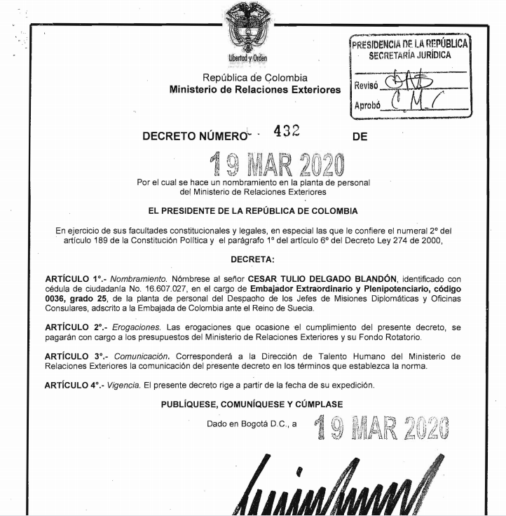 29. Cesar Tulio Delgado, Embajador en Suecia, sin experiencia diplomática. Su mérito: Ser hermano de Ubeimar Delgado, político que no se puso posesionar porque no cumplía con requisito de idioma, pese a haber aportado recibo de pago de un curso de inglés para certificarlo.