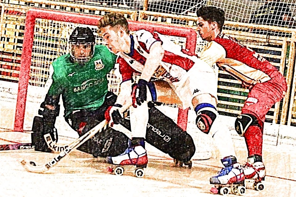 monzahrc's tweet photo. Raduno fissato per il 31 #Agosto per il #teamservicecar...e finalmente si ritorna a giocare! Appuntamento clou? Il derby con l"Amatori #Lodi: 28 #novembre e ritorno il 6 #marzo sul nuovo #parquet del Palasport di #biassono βͺπ΄π΅
@fisritalia #hpserieA1 #hockey #hockeypista https://t.co/HFNvLCjf1j