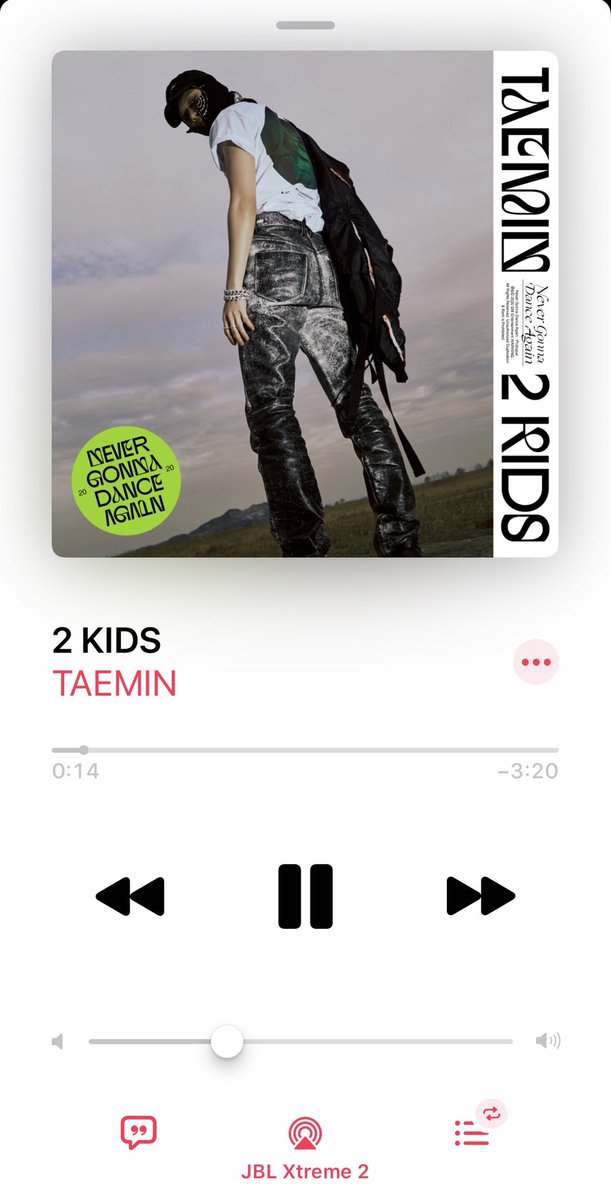amigo_panda358's tweet photo. @SHINee I like this scene.
"2KIDS" is a very beautiful song✨
#Capture_2KIDS
#태민 #TAEMIN #샤이니 #SHINee
#2KIDS
#NeverGonnaDanceAgain
#Prologue https://t.co/J1cghnOz1N