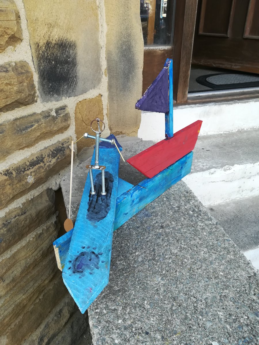 More fantastic photos and feedback from another happy family! The woodwork was a hit at this household - spending most of the time  drilling, hammering, gluing and painting!  

#CreativityMatters #CommunityMatters #CraftsForKids #SummerHolidays #ArtIsForEveryone