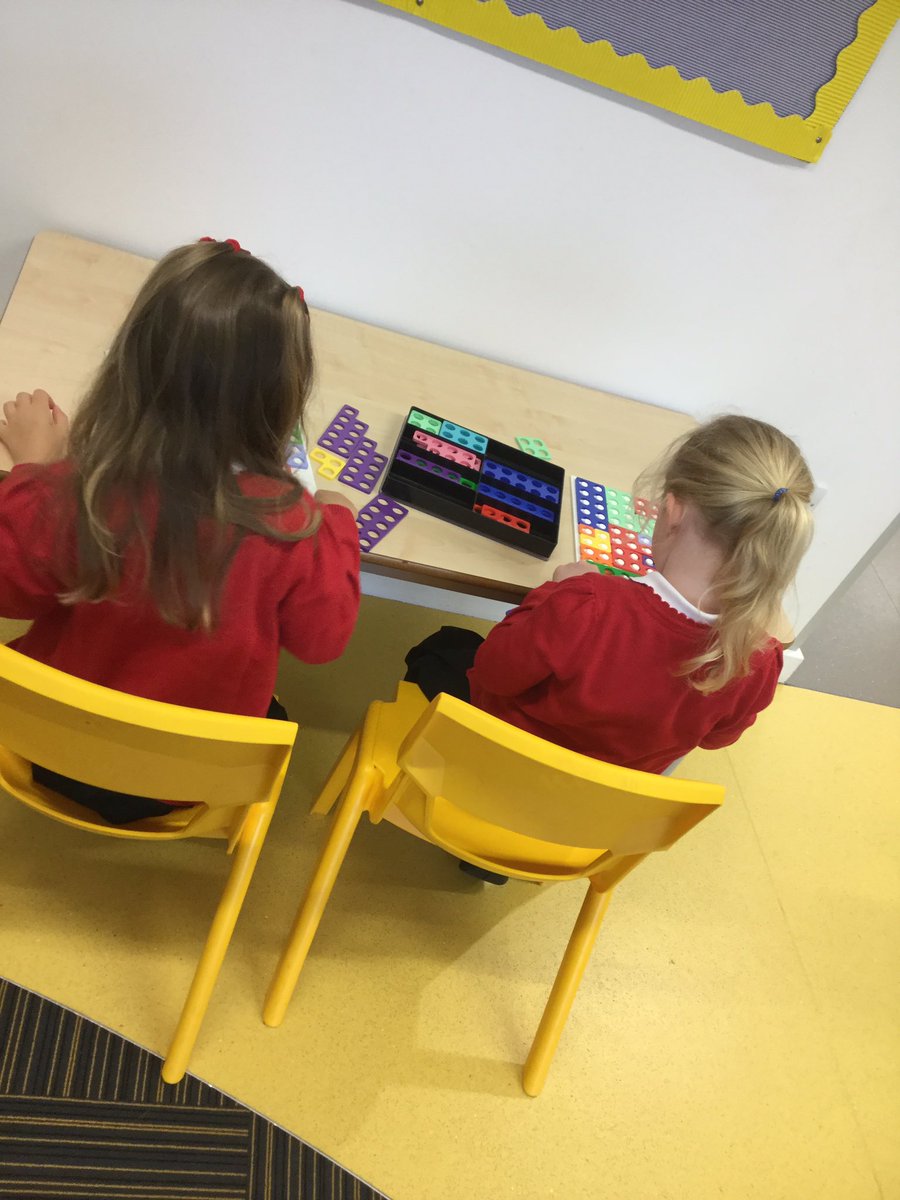 SchoolHillside1's tweet photo. P1AW had a great first day together as a whole class. We can't wait for more fun tomorrow 🙂 https://t.co/KotRhofZ0i