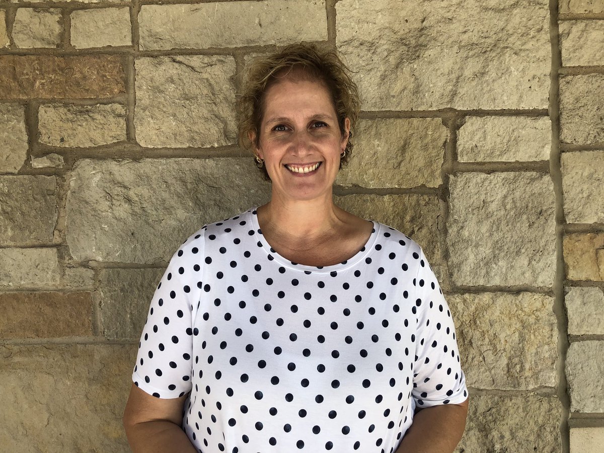 FISD_ECS's tweet photo. Another familiar face! Trish Gohl was one of our incredible instructional assistants last year and now she is one of our new ECSE 3 teachers! Trish worked as a recreation therapist before becoming an educator. She has 4 kids and enjoys shopping &amp; baking. Welcome, Trish! #ecskids https://t.co/aUbc29KQ1i