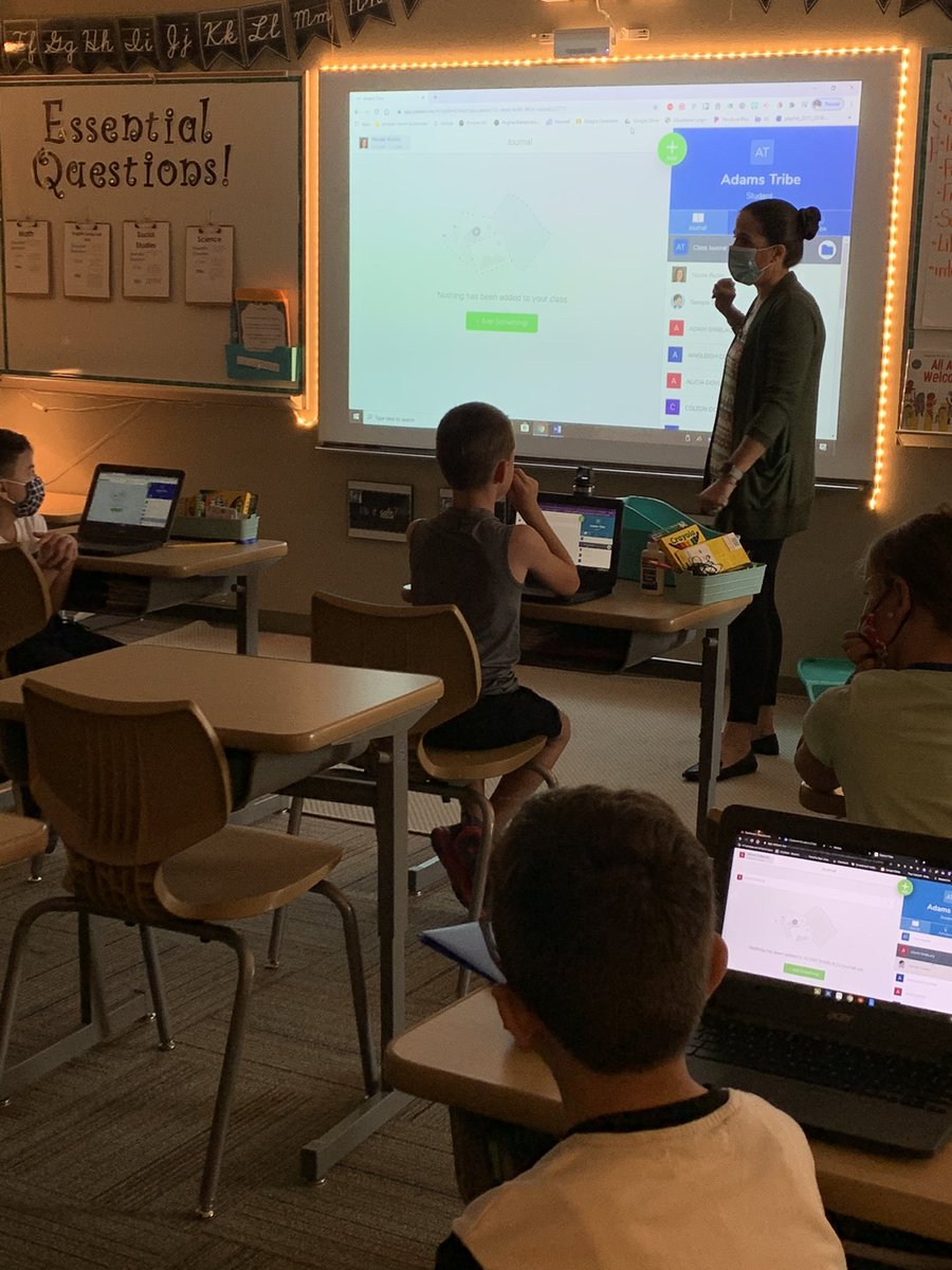 AshleyMiAdams's tweet photo. Thank you @mrsnicolerubin for coming and teaching all ins and outs about @Seesaw! You are simply the best! #TransformProsper #AdamsTribe #EmpoweringThirdGraders #TechnologyInfusedClassroom @hugheselem https://t.co/RWbztI6BgN