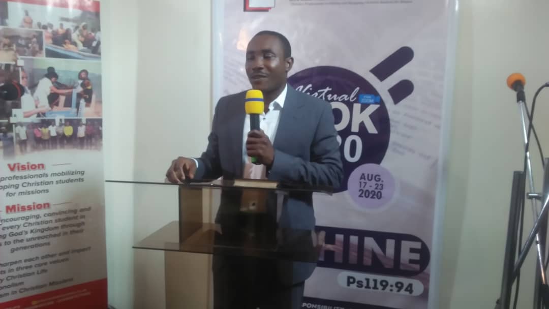 OfficialFSM_SMC's tweet photo. #LOOK2020
The FSM Central Administrator giving the welcome address. https://t.co/bgxZJQgOZV