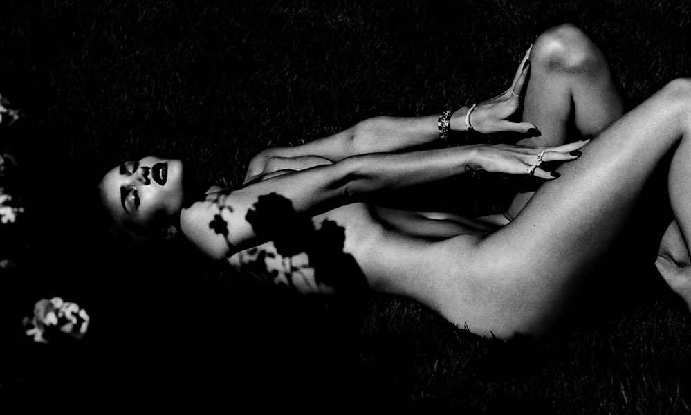 — 𝙿𝚘𝚜𝚜𝚎𝚜𝚜𝚎𝚍 𝚋𝚢 𝚝𝚑𝚎 𝚍𝚎𝚟𝚒𝚕.