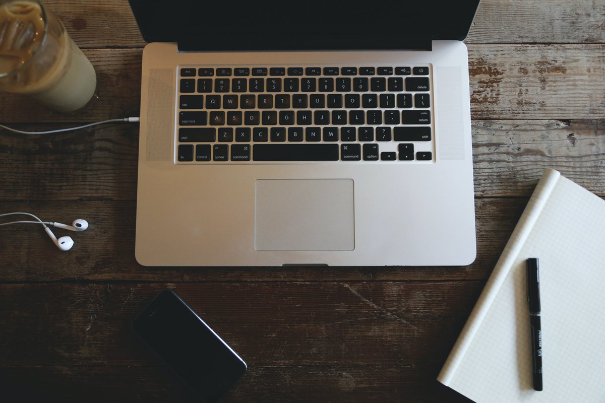 LillianDelphia's tweet photo. A MacBook Air FOR FREE by Completing Any Two of Tasks from the Website Linked in Bio.

COMPLETE ANY TWO OF THE TASKS 
&amp; WIN A 13.3" MACBOOK AIR.
[WEBSITE LINKED IN BIO] https://t.co/QayfNb4ZzK