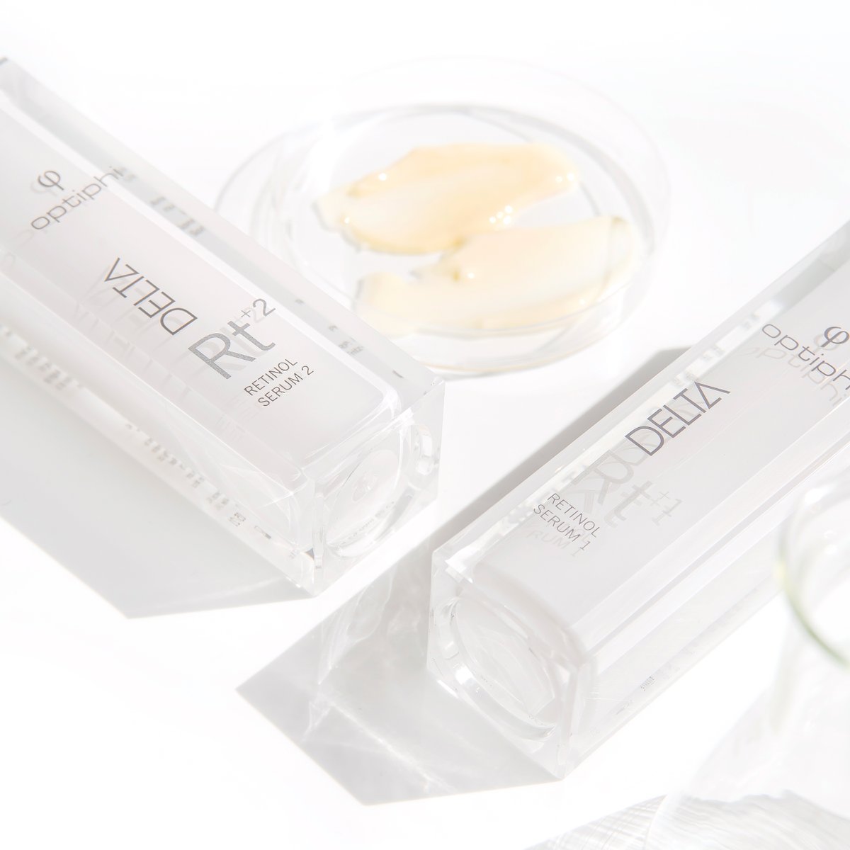 In the 40’s age group, skin should be well accustomed to Retinol, paired with neurotoxin injections to counteract wrinkles. Invest in the DELTA Retinol Serum 1 or 2 for your daily anti-aging retinol dose.ow.ly/NstL50B1uxL
#retinol #skinaging #medicalskincare