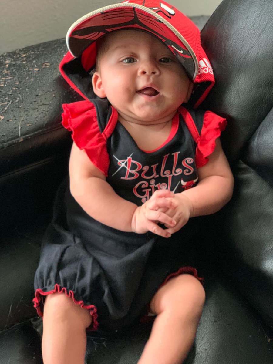 xAstaWKx's tweet photo. Gotta start them young 💯 #SeeRed #Bulls #7thPick 💀💀 https://t.co/zRucjf33Tx
