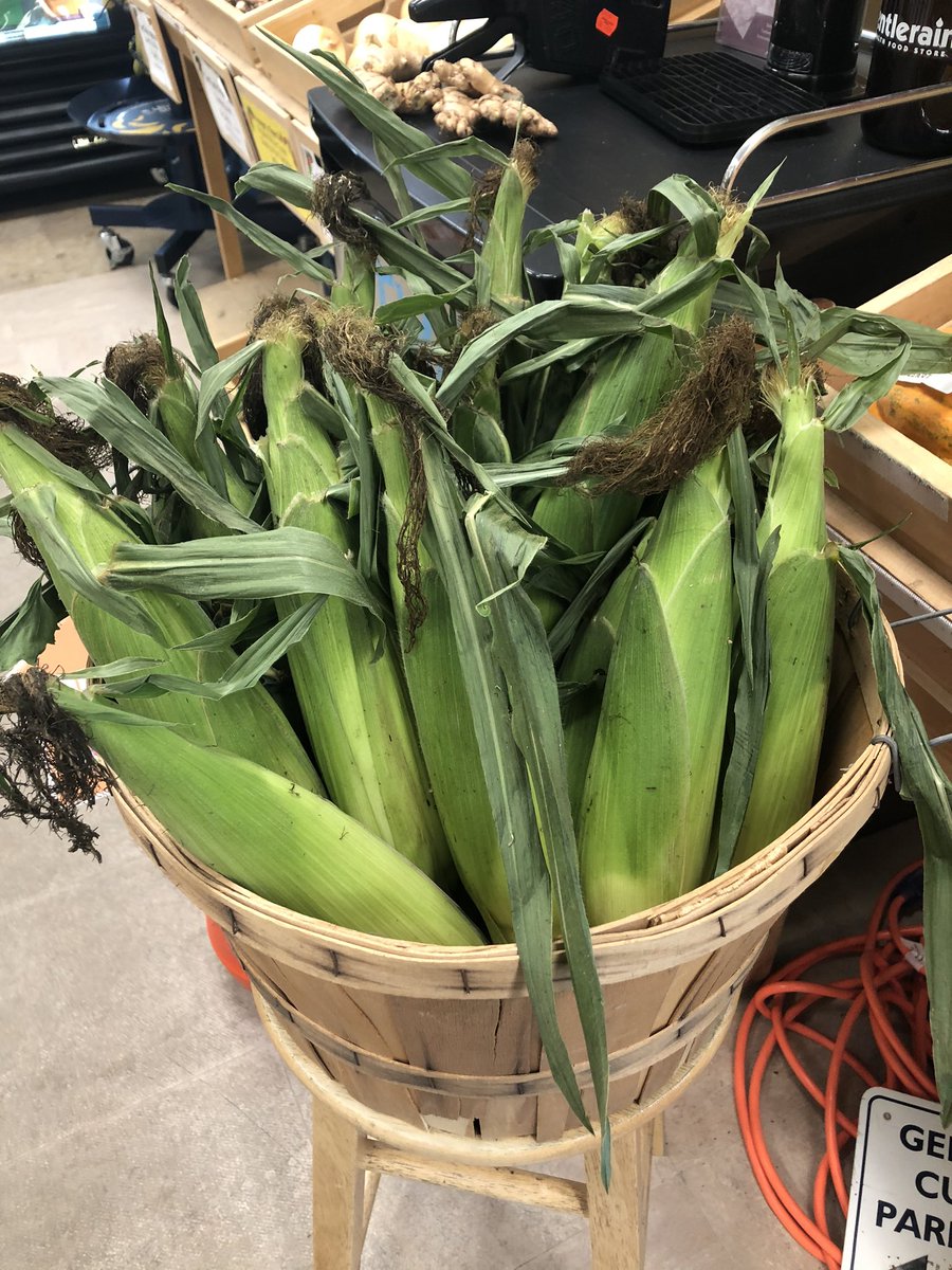 gentlerainstore's tweet photo. More new yummy produce!!!! Yellow baby potatoes and ORGANIC corn 😍 Grab it while you can! https://t.co/TNPd6jIKbI