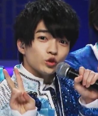 ﾁｬﾝｼﾞｬ V Twitter 離れ目丸顔童顔好きにオススメしたいイケメン第一位 西畑大吾 なにわ男子 T Co 5x2ldo4wa6 Twitter